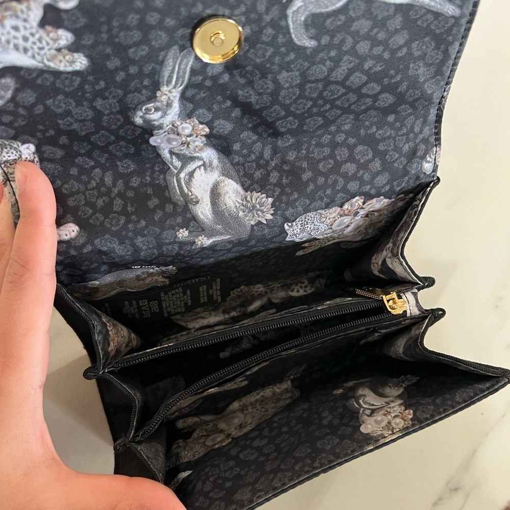 Ted Baker Black Gold Geometric Bow Clutch Bag - Picture 5 of 13